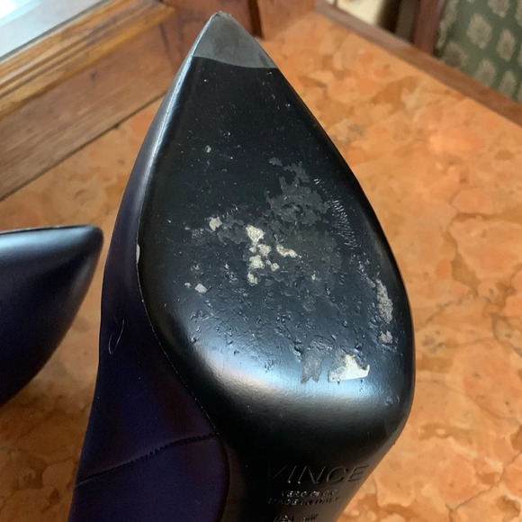 Vince. Sample Navy Leather high heel Booties 6 - Picture 7 of 9